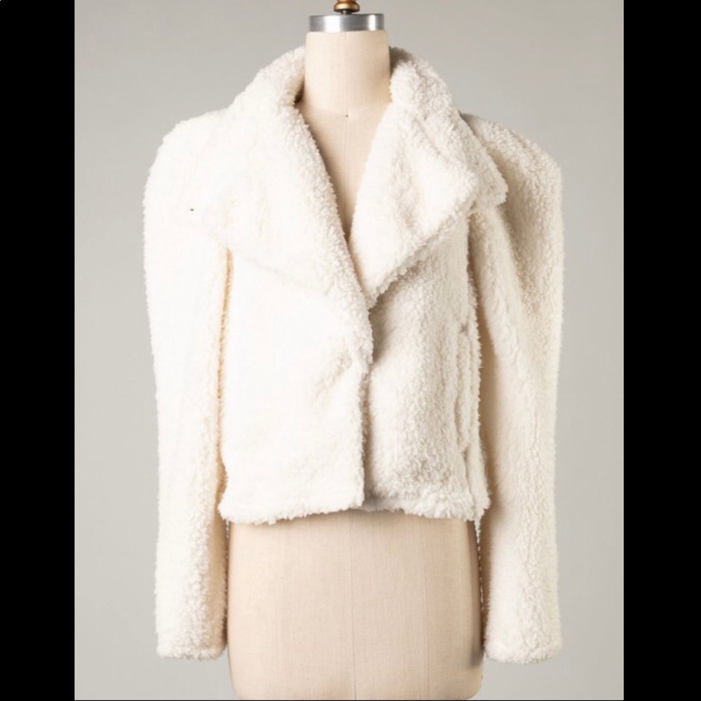 NWT- Puff Shoulder Teddy Coat